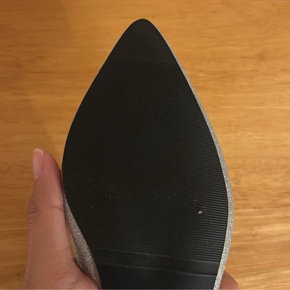 Fashion Silver Heels - Picture 10 of 10